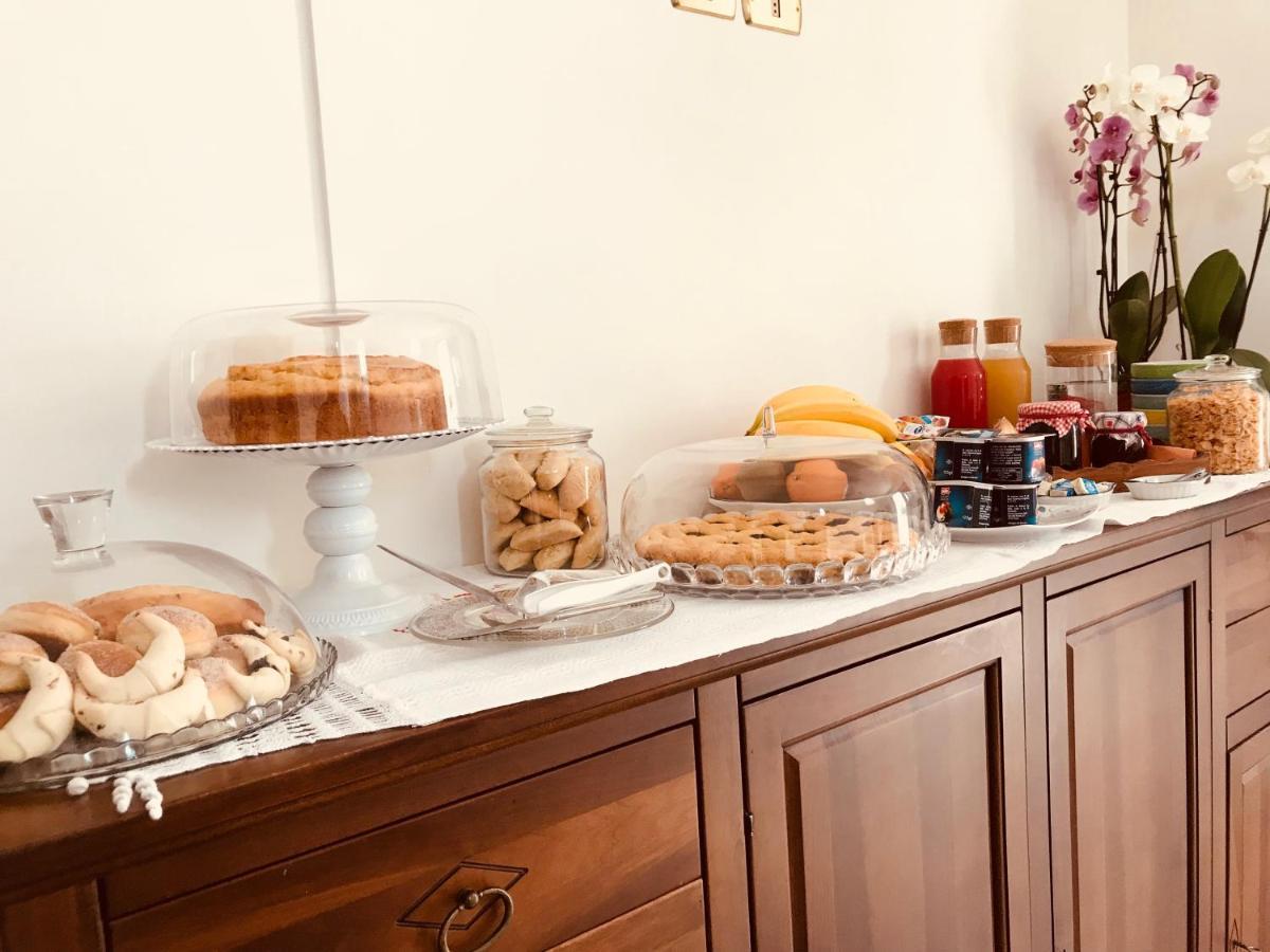 Ellebi B&B Монтоне Экстерьер фото
