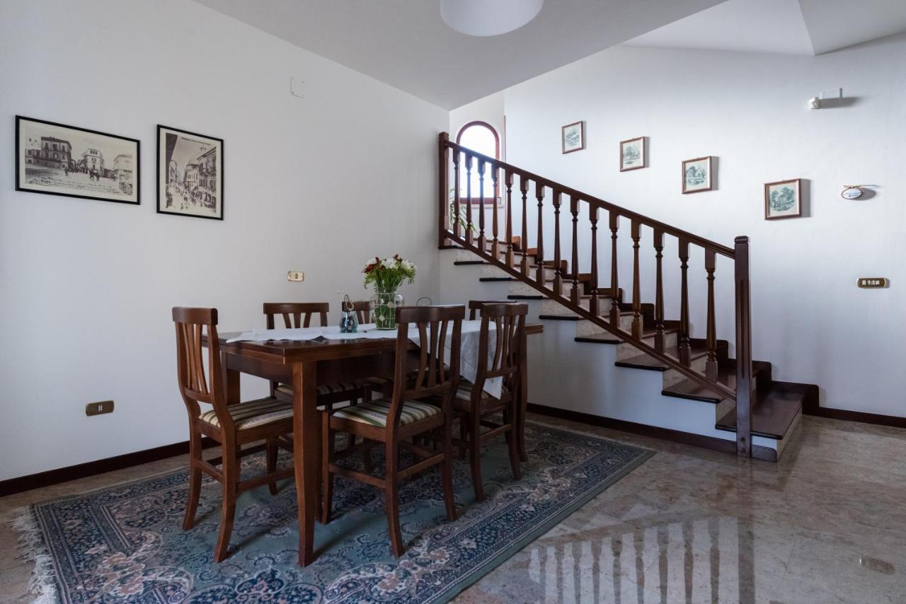 Ellebi B&B Монтоне Экстерьер фото